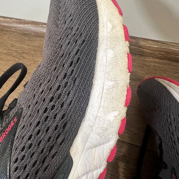 Brooks Adrenaline 19 Women's Running Shoes Size 7.5 Gray/Pink - Picture 10 of 13